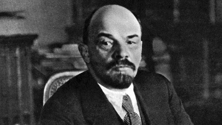 Ленин цветное фото